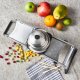 Mandoline Ultra avec double lame et 3 peignes julienne 2/4/10 mm et poussoir inox
