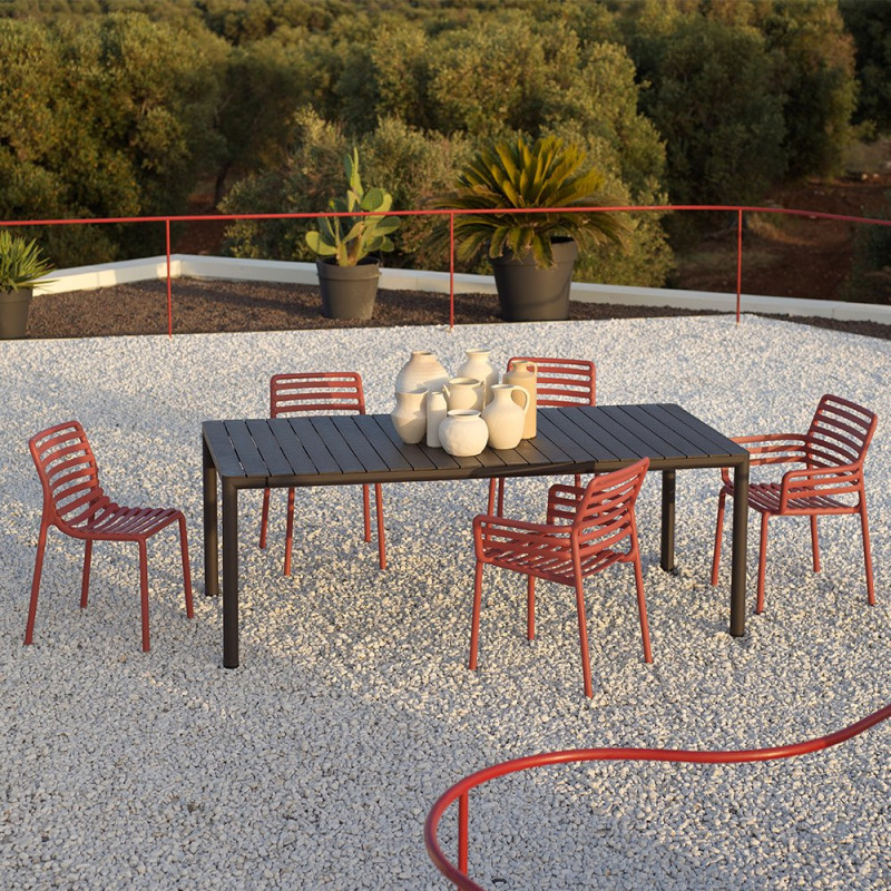 Chaise DOGA en fibre de verre empilable - Marsala