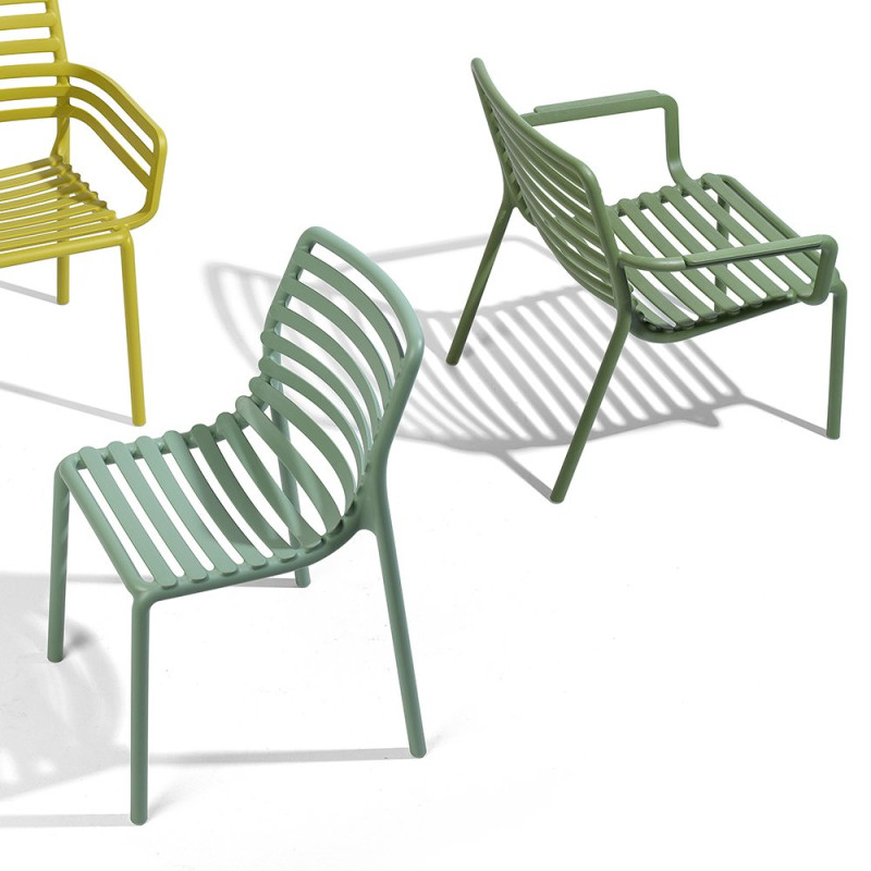 Fauteuil DOGA en fibre de verre empilable - Agave