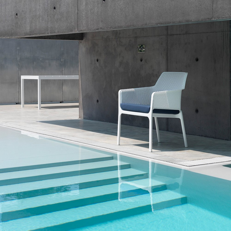 Fauteuil NET RELAX en polypropylène empilable - Blanc