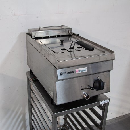 Friteuse avec cuve de 8 litres à poser 350 x 600 x 300 mm - Reconditionné Très bon état (4/5)