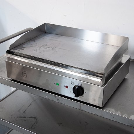 Plancha électrique lisse 1 zone 2,4kW - 550 x 417 x 240 mm - 0261 - Reconditionné Bon état (3/5)