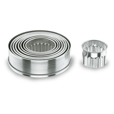 Lot de 9 découpoirs ronds unis inox - Ø4 à 12 cm x 4,2 cm